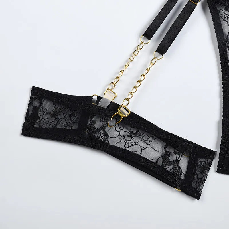 Lace and chain garter set