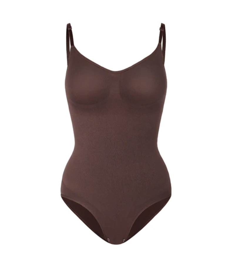 Seamless shapewear bodysuit