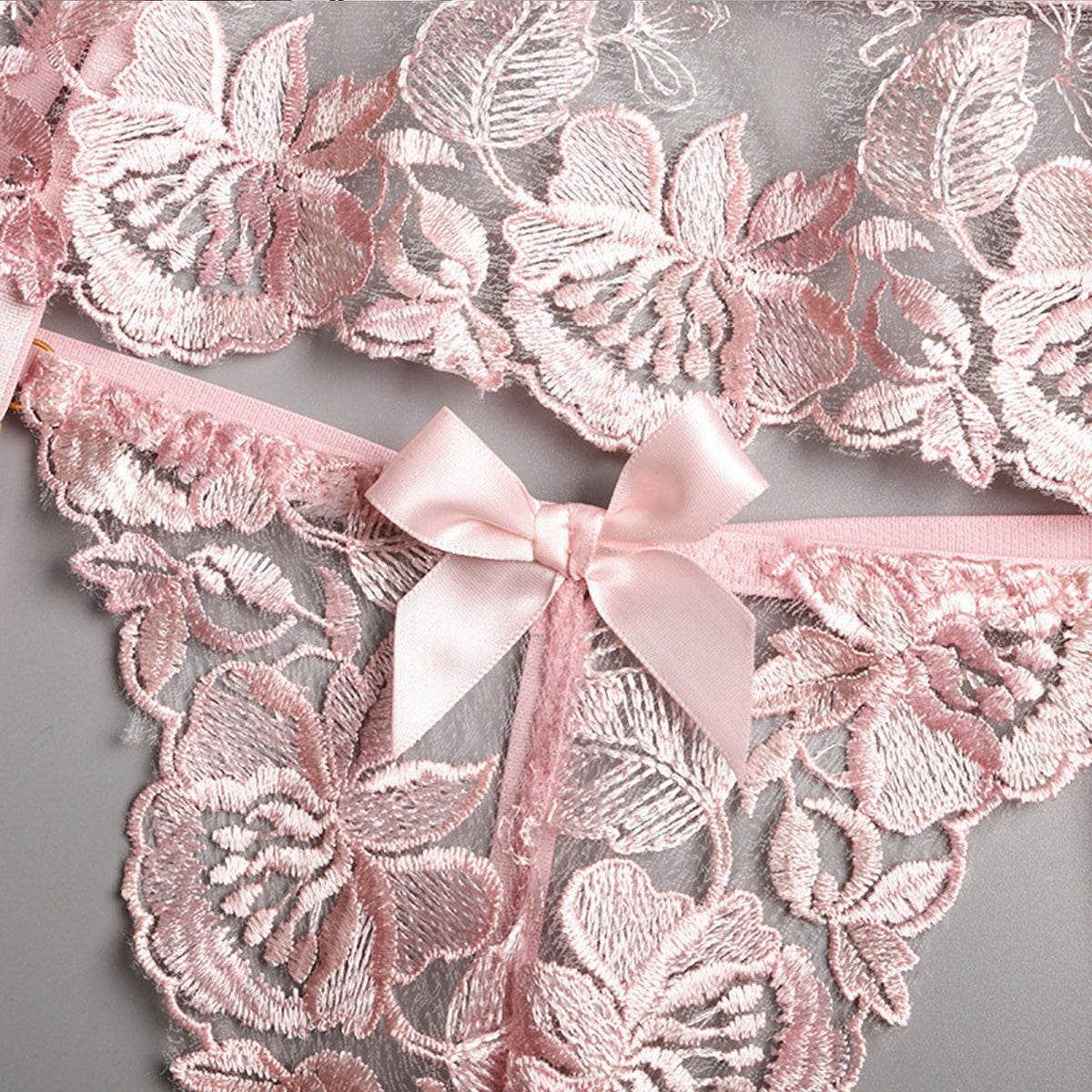 Leila lingerie set
